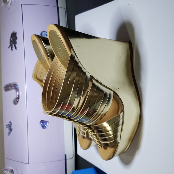 Coach wedges - Picture 2 of 3